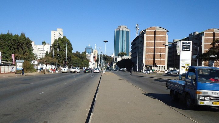Города Зимбабве